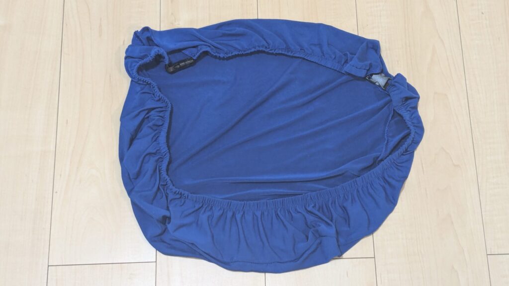 チェアスリップカバーの座る位置の部分