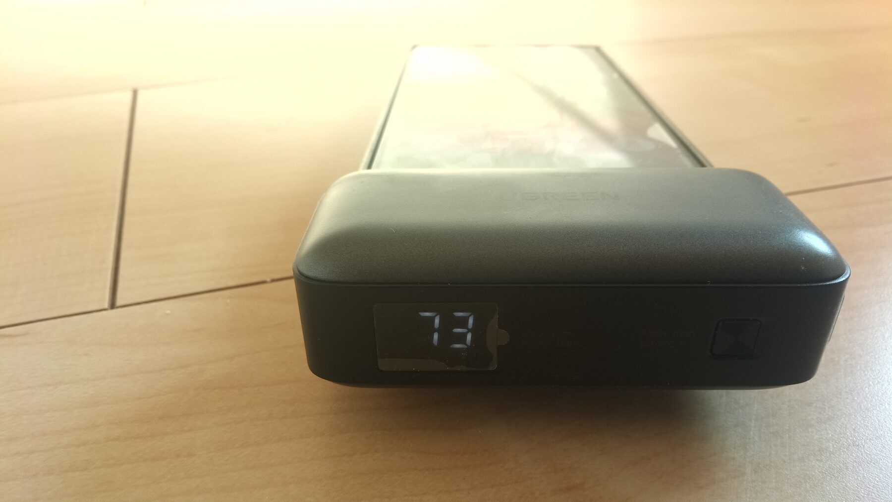 モバイルバッテリーの残り受電容量